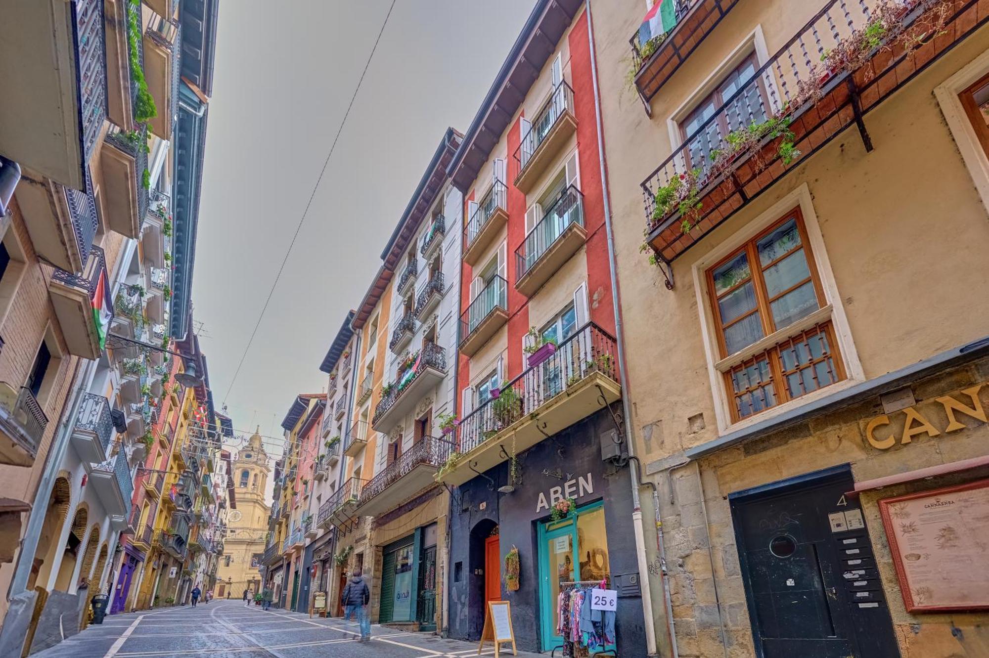 Appartamento Curia 6 By Clabao Pamplona Esterno foto